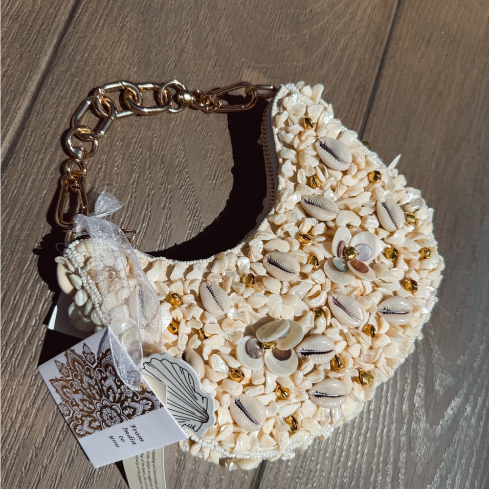 Shell 🐚 Beaded handbag - Picture 2 of 6